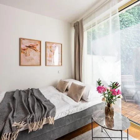 Apartment Peaceful Terraced With Free Parking By Easybnb Premium Prague