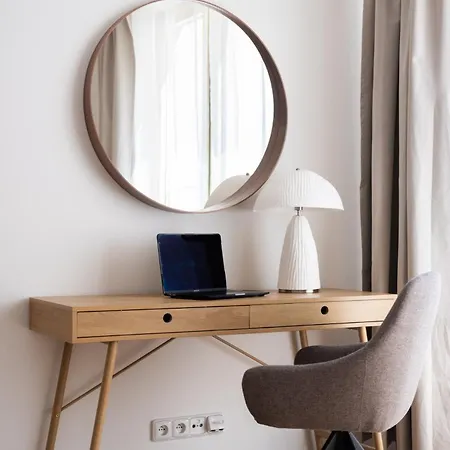 Peaceful Terraced With Free Parking By Easybnb Premium