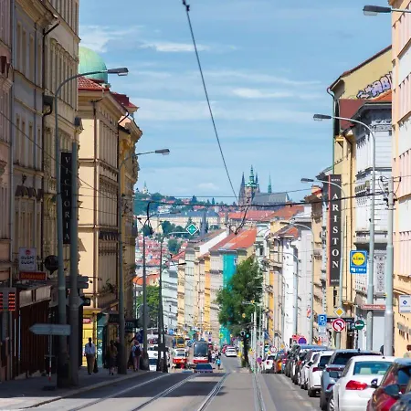 Apartment Peaceful Terraced With Free Parking By Easybnb Premium